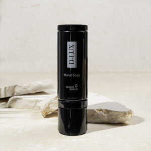 DLUX 2.0LS-Black Refillable Dispenser